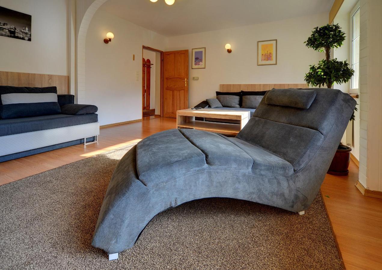 Apartamentvanessa كارباش المظهر الخارجي الصورة