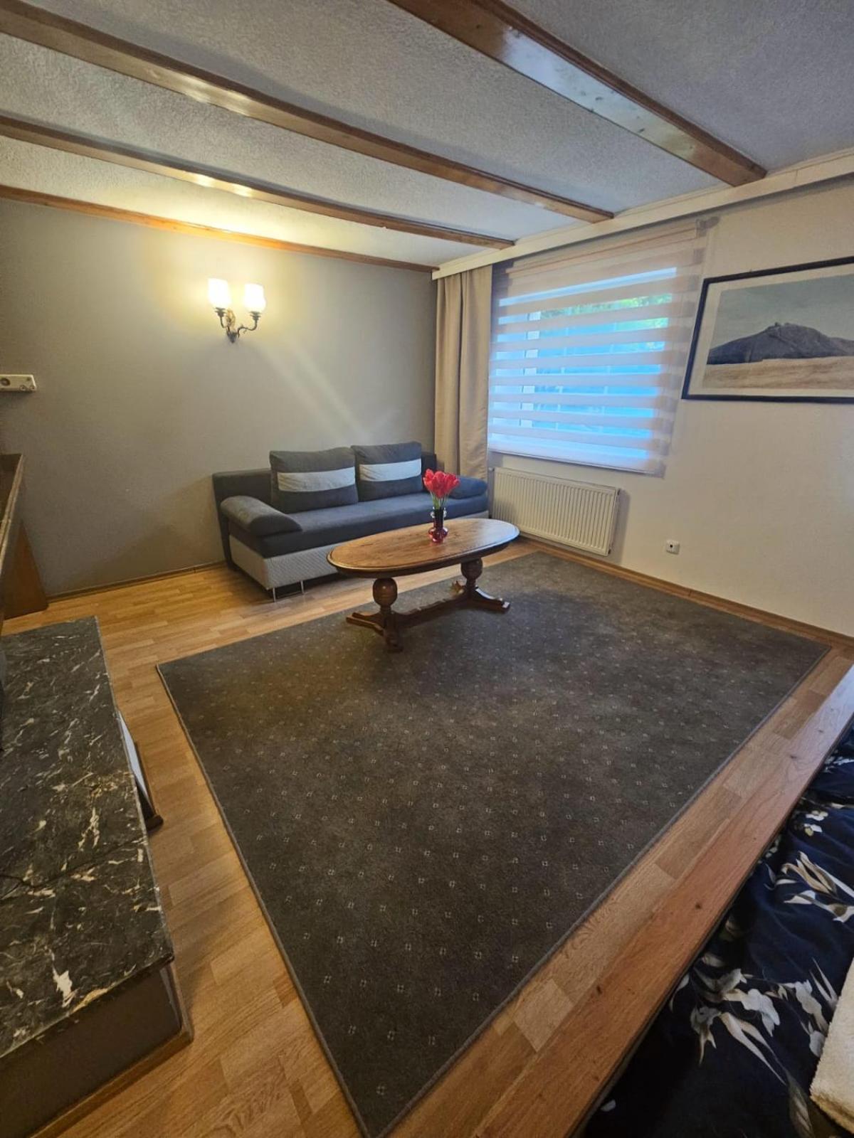 Apartamentvanessa كارباش المظهر الخارجي الصورة